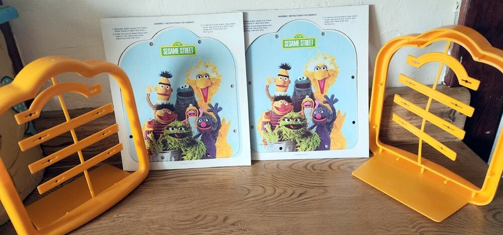 NOS The Muppet’s Sesame Street Characters Bookends Set 1980 See Pictures